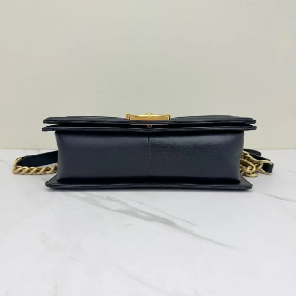 Chanel Women Pre-Loved Bag Very Good Condition